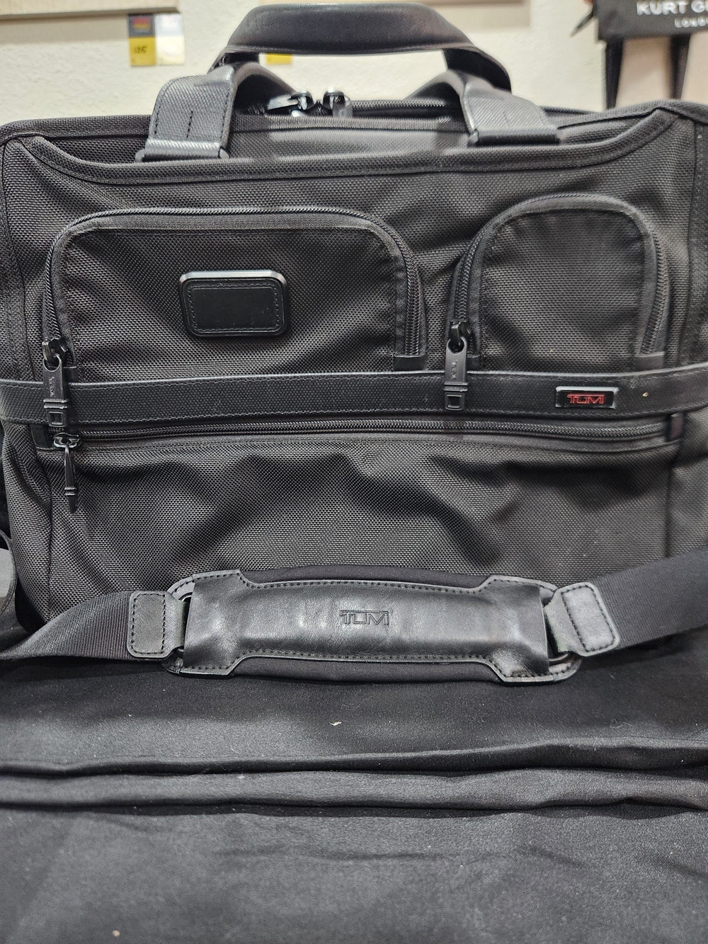 Tumi Black Men's Briefcase - Durable Travel & Work Laptop Bag